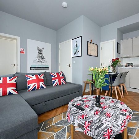 1 Bedroom Flat In Wood Green Piccadilly Line Londýn Exteriér fotografie