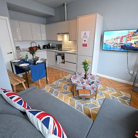 1 Bedroom Flat In Wood Green Piccadilly Line Londýn Exteriér fotografie
